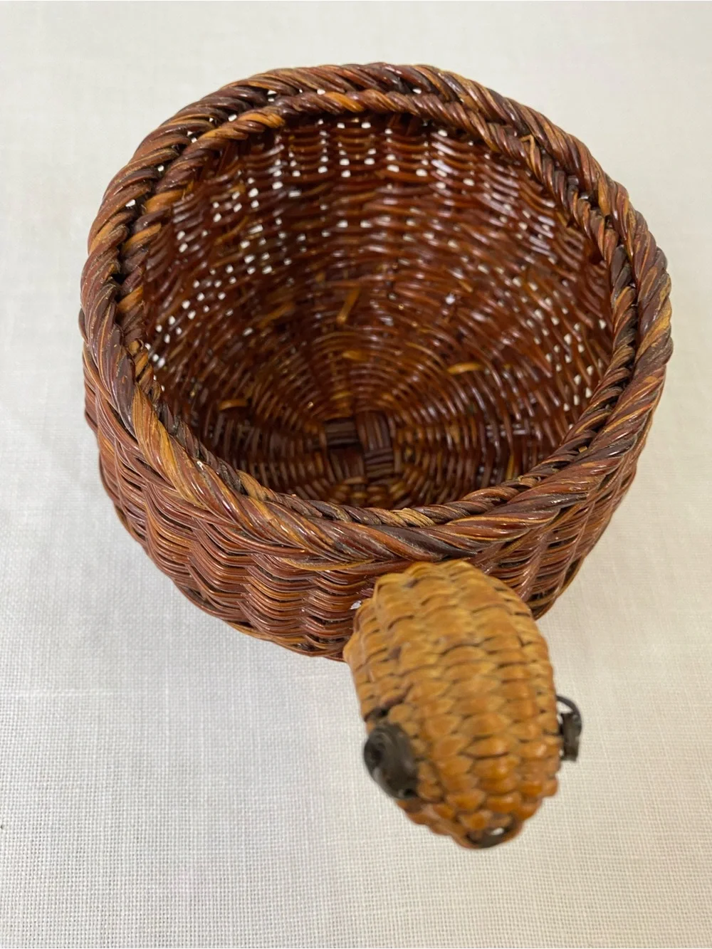 Vintage Wicker/Woven Turtle Basket